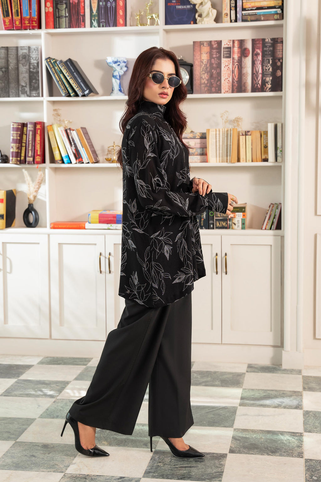 2PC-Black Leaf-Print