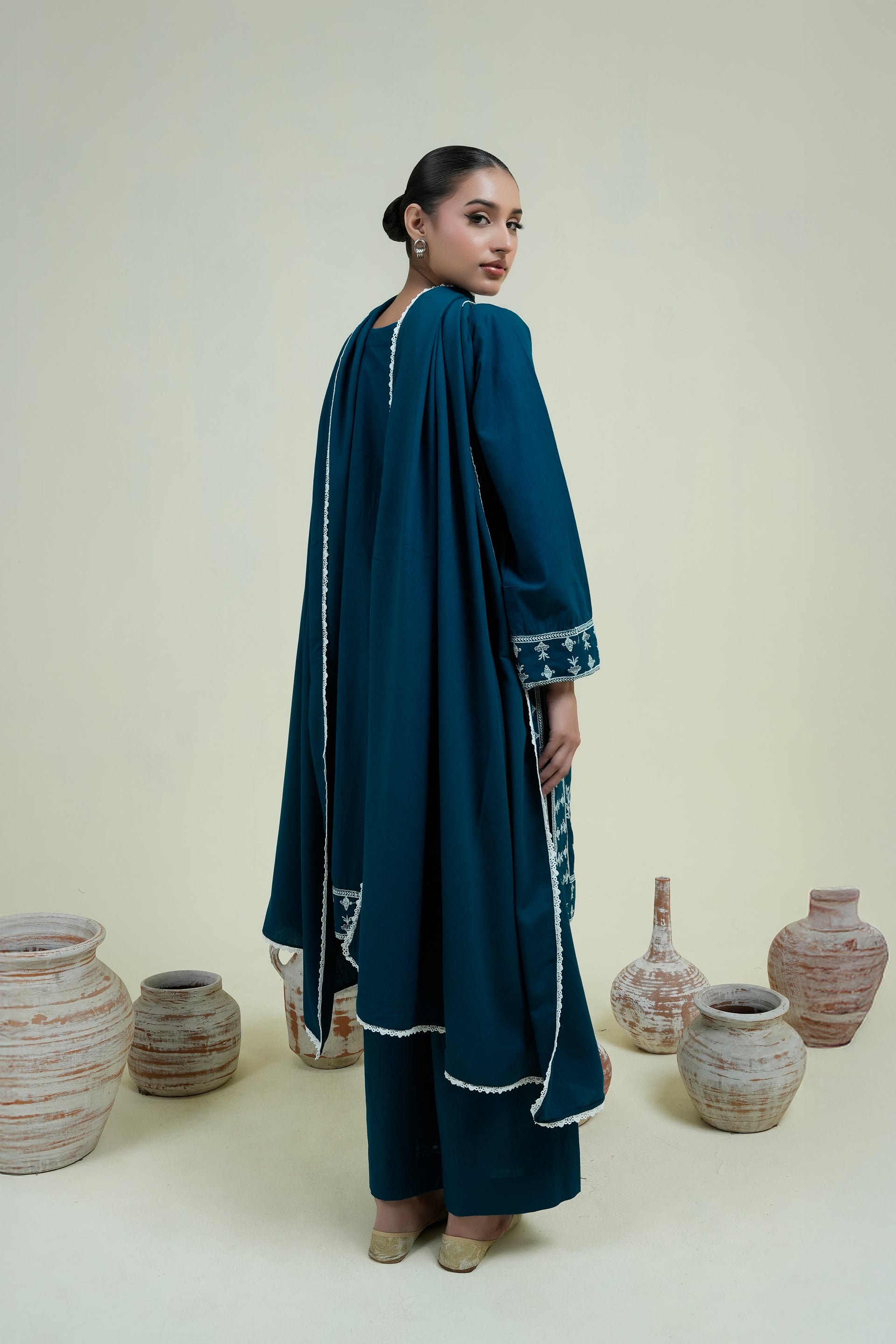 3PC-Lumin Embroidered