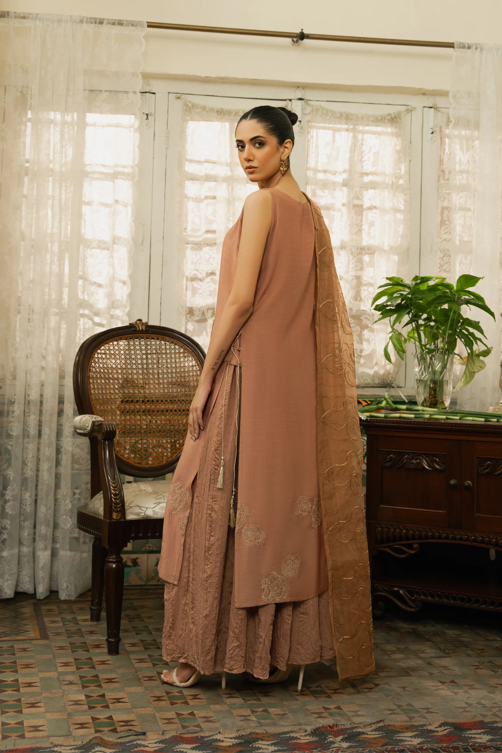 3PC-Golden Whisper Embroidered