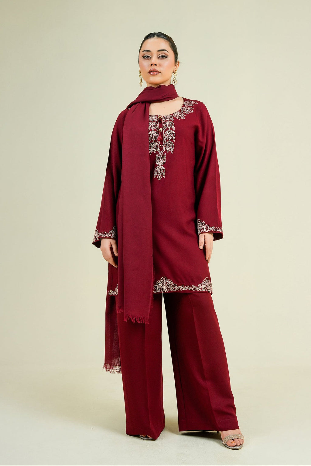 3PC-Majesty Embroidered